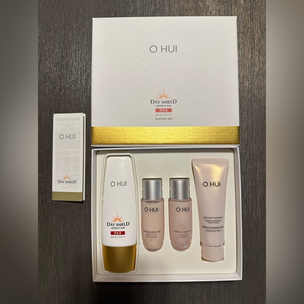 O HUI OHUI Day Shield Perfect Sun RED Set SPF50+ / PA++++